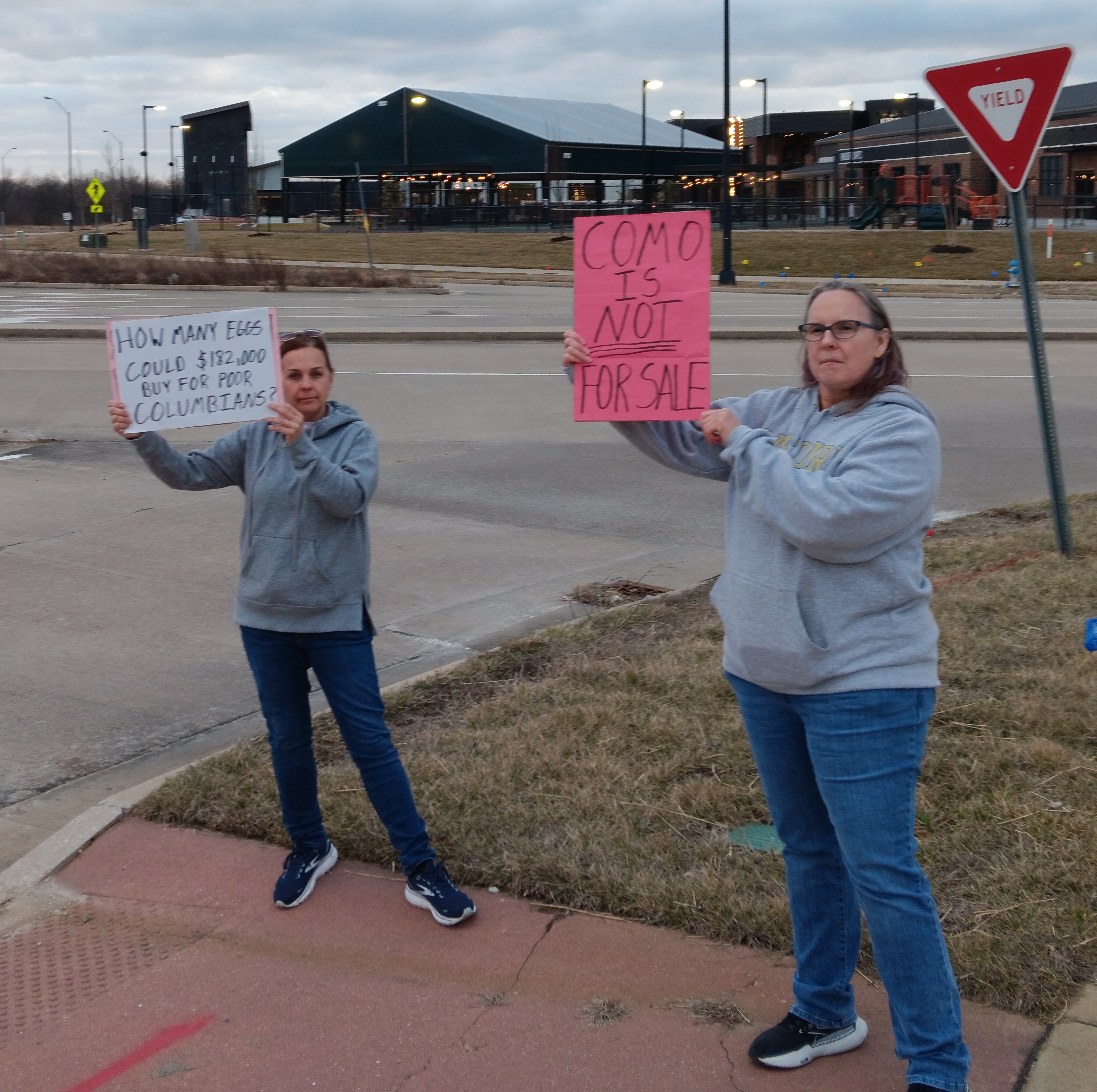 Murphy for Mayor protestors